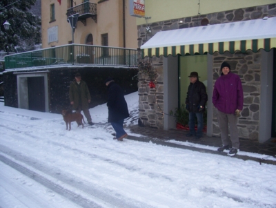  Image name: molino capodanno  2009 303 (122).jpg 
 width: 400 pixel 
 height: 301 pixel 
 Size: 97599 bytes 
 Click to enlarge 